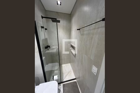 Apartamento à venda com 85m², 2 quartos e 1 vaga Apartamento à venda com 85m², 2 quartos e 1 vagaDetalhe do Banheiro da Suite