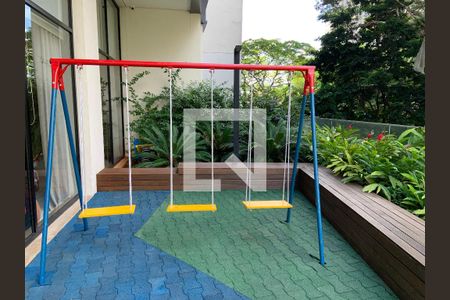 Apartamento à venda com 85m², 2 quartos e 1 vaga Apartamento à venda com 85m², 2 quartos e 1 vagaÁrea Comum - Playground