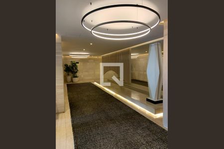 Apartamento à venda com 85m², 2 quartos e 1 vaga Apartamento à venda com 85m², 2 quartos e 1 vagaHall