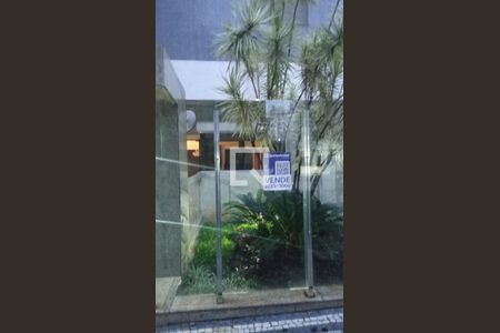 Apartamento à venda com 200m², 4 quartos e 3 vagasplaquinha instalada