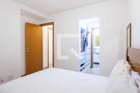 Apartamento à venda com 200m², 4 quartos e 3 vagassuite 1