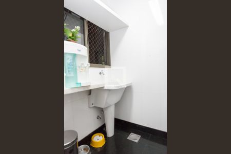 Apartamento à venda com 200m², 4 quartos e 3 vagasarea de serviço