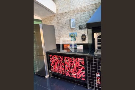 Casa de condomínio à venda com 415m², 4 quartos e 2 vagas Casa de condomínio à venda com 415m², 4 quartos e 2 vagasChurrasqueira