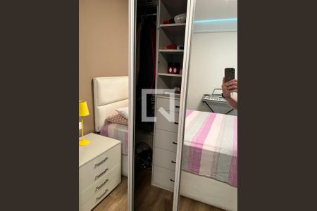 Casa de condomínio à venda com 415m², 4 quartos e 2 vagas Casa de condomínio à venda com 415m², 4 quartos e 2 vagasQuarto 3