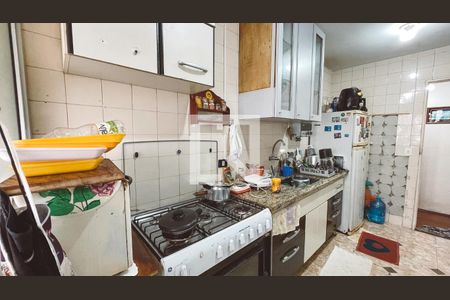 Apartamento à venda com 71m², 2 quartos e 1 vaga Apartamento à venda com 71m², 2 quartos e 1 vagaCozinha