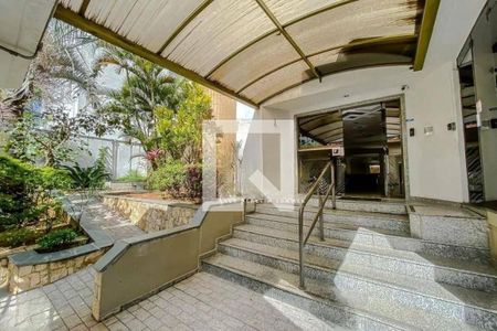 Apartamento à venda com 133m², 2 quartos e 3 vagas