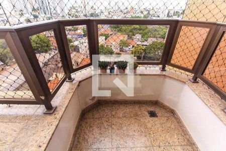 Apartamento à venda com 133m², 2 quartos e 3 vagas