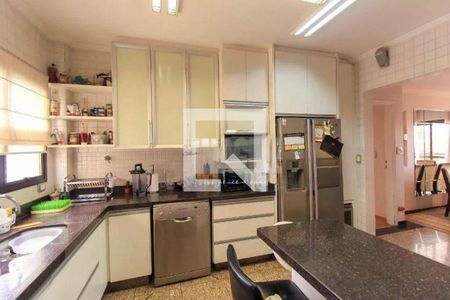 Apartamento à venda com 133m², 2 quartos e 3 vagas