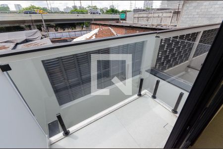 Casa à venda com 136m², 3 quartos e 2 vagasSuíte 1 - sacada