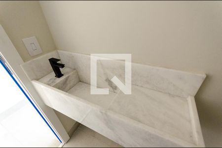 Casa à venda com 136m², 3 quartos e 2 vagasLavabo