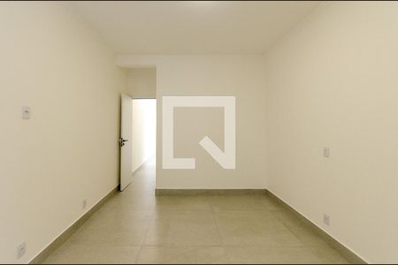 Casa à venda com 136m², 3 quartos e 2 vagasSuíte 2