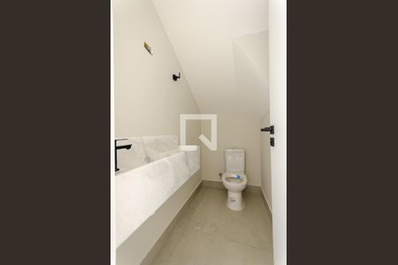 Casa à venda com 136m², 3 quartos e 2 vagasLavabo