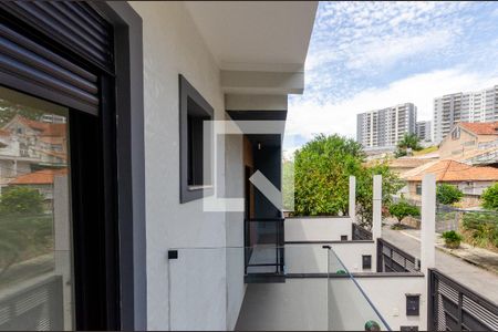 Casa à venda com 136m², 3 quartos e 2 vagasSuíte 2 - sacada