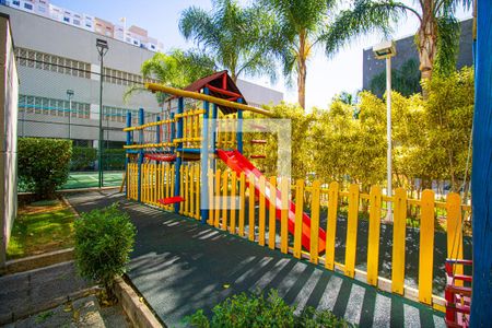 Apartamento à venda com 69m², 2 quartos e 1 vagaÁrea comum - Playground