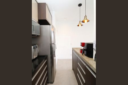 Apartamento à venda com 69m², 2 quartos e 1 vagaCozinha
