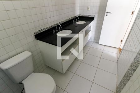 Apartamento à venda com 168m², 3 quartos e 3 vagasBanheiro da Suíte 3