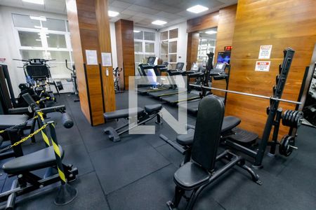 Apartamento à venda com 168m², 3 quartos e 3 vagasÁrea comum - Academia