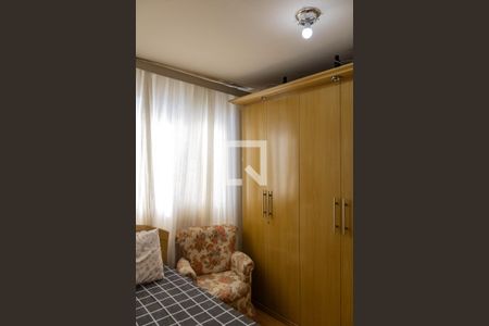 Quarto 1 de apartamento para alugar com 2 quartos, 54m² em Jardim America, Belo Horizonte