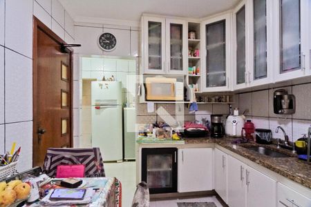 Casa para alugar com 152m², 4 quartos e 3 vagas Casa para alugar com 152m², 4 quartos e 3 vagasCozinha