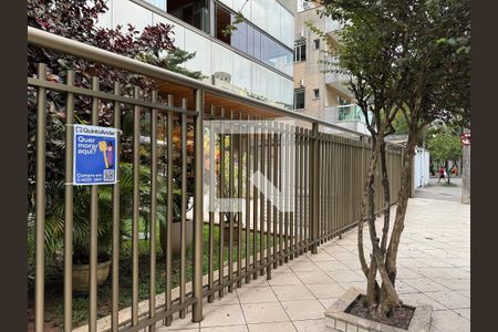 Apartamento à venda com 93m², 3 quartos e 2 vagasPlaquinha Quinto Andar