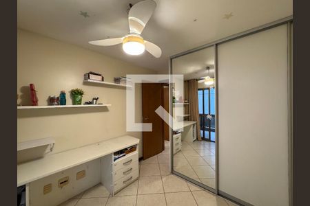 Apartamento à venda com 93m², 3 quartos e 2 vagasQuarto 2