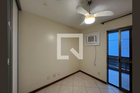 Apartamento à venda com 93m², 3 quartos e 2 vagasQuarto 2