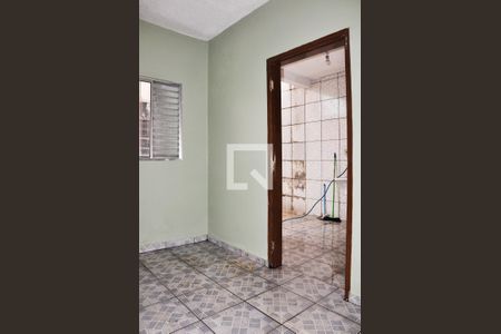 Casa para alugar com 100m², 4 quartos e 2 vagas Edícula com Suíte