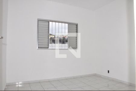 Casa para alugar com 100m², 4 quartos e 2 vagasQuarto 02