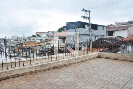 Casa para alugar com 100m², 4 quartos e 2 vagas Varanda do Quarto 01 com Suíte