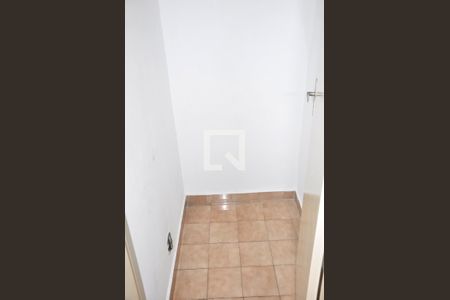 Casa para alugar com 100m², 4 quartos e 2 vagasDispensa