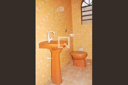 Casa para alugar com 100m², 4 quartos e 2 vagas Lavabo