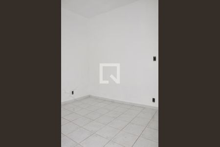 Casa para alugar com 100m², 4 quartos e 2 vagasQuarto 02