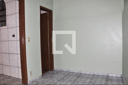Casa para alugar com 100m², 4 quartos e 2 vagas Edícula com Suíte