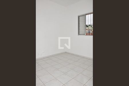 Casa para alugar com 100m², 4 quartos e 2 vagasQuarto 02