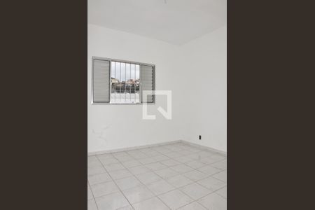 Casa para alugar com 100m², 4 quartos e 2 vagasQuarto 02