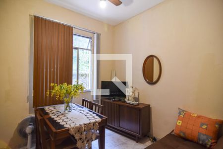 Quarto 1 de apartamento à venda com 3 quartos, 75m² em Icaraí, Niterói