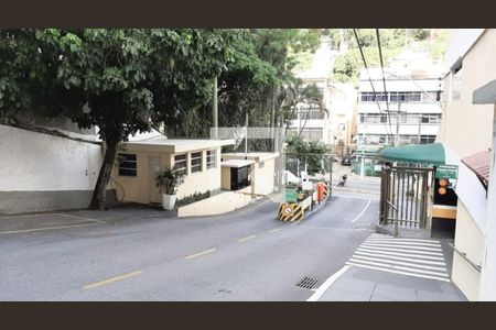 Apartamento à venda com 55m², 2 quartos e 1 vagaÁrea comum