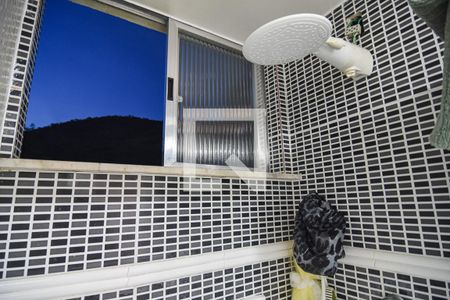 Apartamento à venda com 55m², 2 quartos e 1 vagaBanheiro