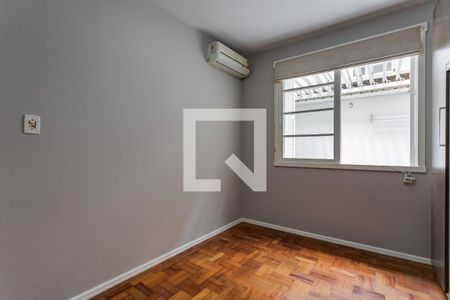 Quarto 1 de apartamento à venda com 2 quartos, 75m² em Higienópolis, Porto Alegre