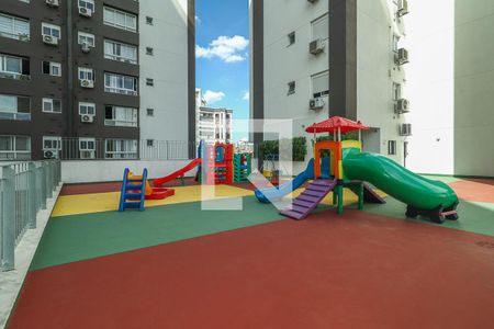 Apartamento à venda com 74m², 2 quartos e 2 vagas Apartamento à venda com 74m², 2 quartos e 2 vagasÁrea comum - Playground