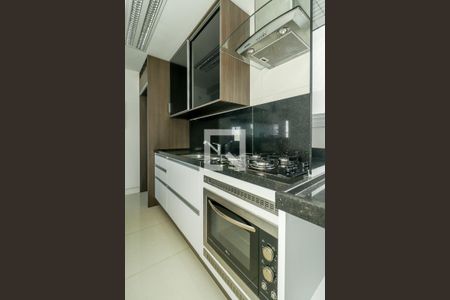 Apartamento à venda com 74m², 2 quartos e 2 vagas Apartamento à venda com 74m², 2 quartos e 2 vagasCozinha