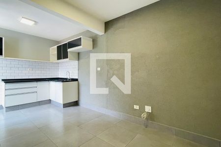 Sala de apartamento para alugar com 2 quartos, 60m² em Jardim Rosa de Franca, Guarulhos