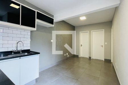 Sala de apartamento para alugar com 2 quartos, 60m² em Jardim Rosa de Franca, Guarulhos