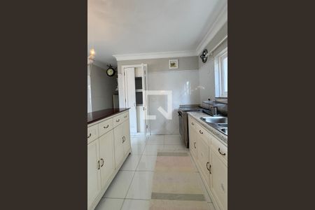 Casa de condomínio à venda com 614m², 4 quartos e 6 vagasCozinha