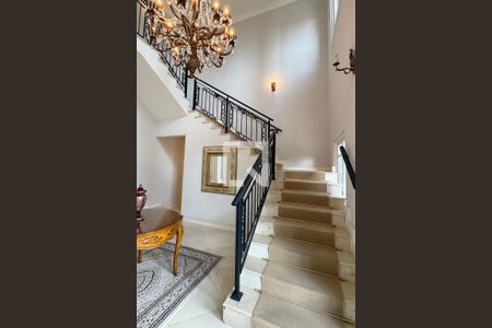 Escada de casa de condomínio à venda com 4 quartos, 614m² em Residencial Morada dos Lagos, Barueri