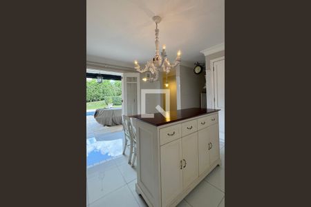 Casa de condomínio à venda com 614m², 4 quartos e 6 vagasCozinha