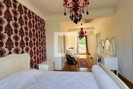 Casa de condomínio à venda com 614m², 4 quartos e 6 vagasSuíte 3