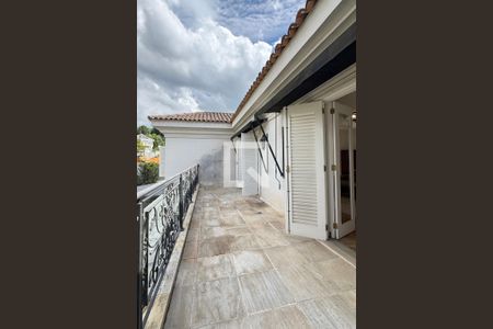 Casa de condomínio à venda com 614m², 4 quartos e 6 vagasvaranda da Sala 2