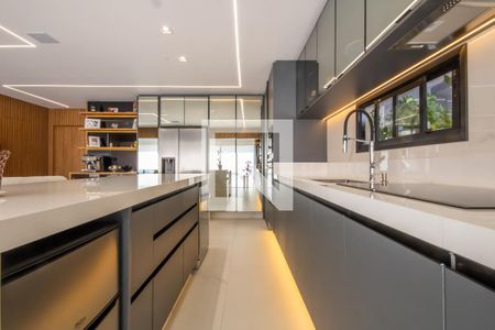 Apartamento à venda com 115m², 2 quartos e 3 vagasCozinha