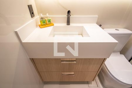 Apartamento à venda com 115m², 2 quartos e 3 vagasBanheiro da Suíte 2